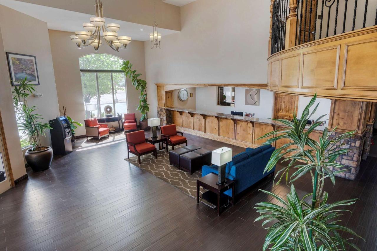 Comfort Inn At Convention Center Saint George Bagian luar foto