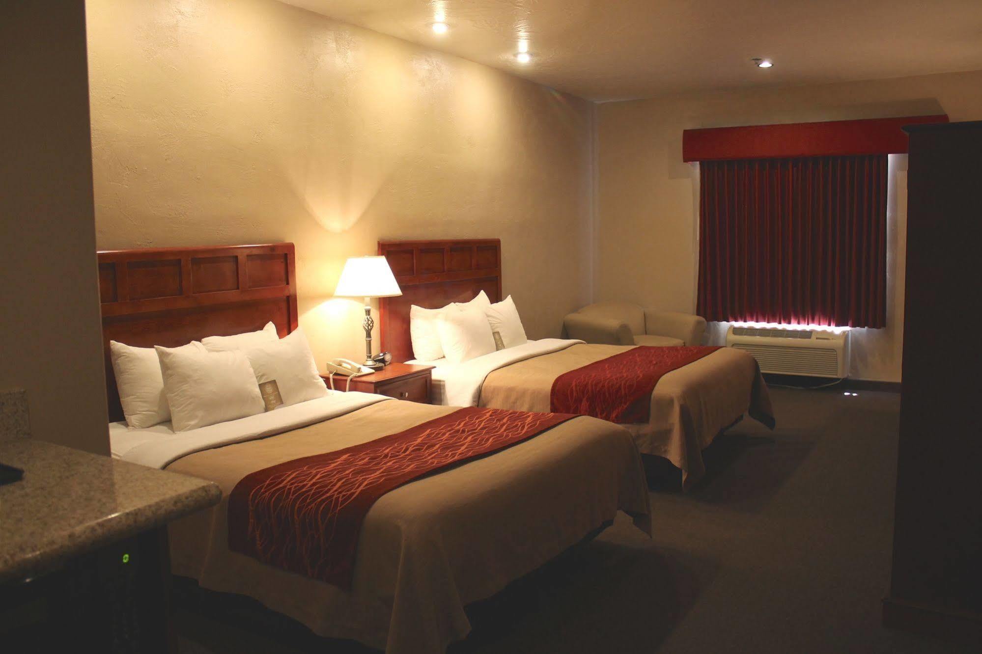 Comfort Inn At Convention Center Saint George Bagian luar foto